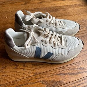 Veja Men's SDU REC Alveomesh Sneakers